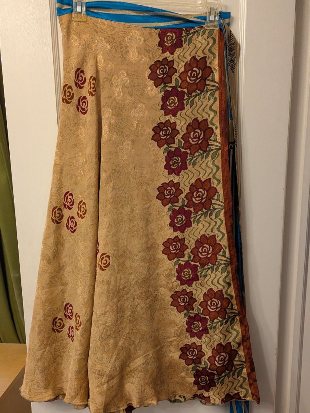 DGY Sari Skirt - Size XL Maxi - Picture 2 of 5